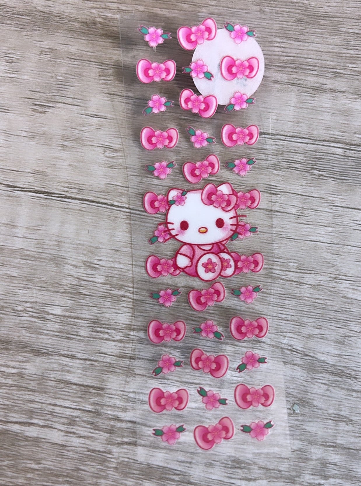 #4 Hello Kitty Pink bows
